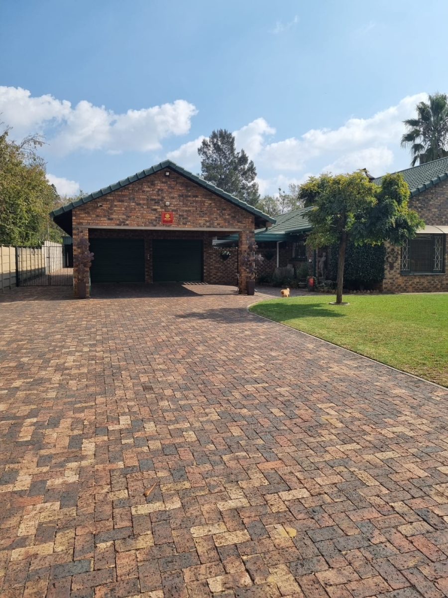 3 Bedroom Property for Sale in Abrahamsrust Free State